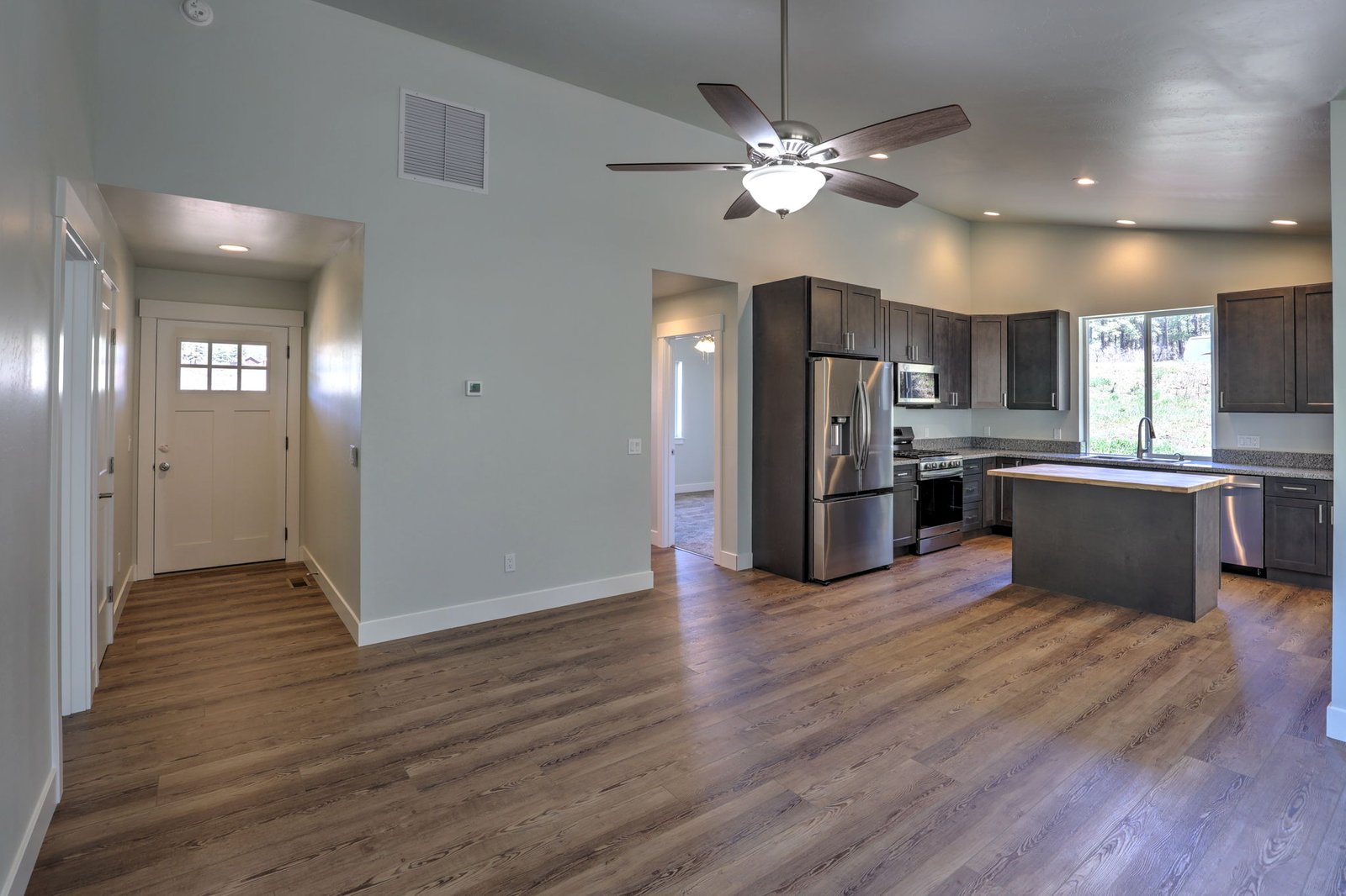 Open living & vaulted ceiling